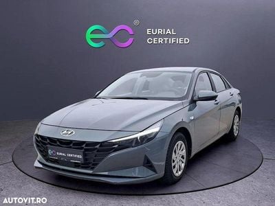 Second-hand Hyundai Elantra Comfort 123 CP (90 kW) 2021 Culoaregri Berlinǎ