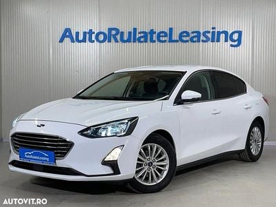 Culoarealb Utilizat 2021 Ford Focus Titanium Berlinǎ | 12.490 EUR (Preț OK)