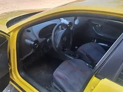 Utilizat 2005 Seat Ibiza Berlinǎ | 2.500 EUR