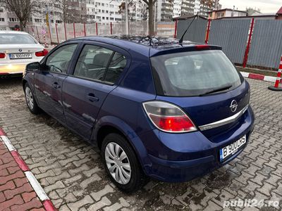 second-hand Opel Astra 1.6 Benzina