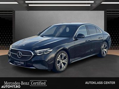 Culoarenegru Utilizat 2024 Mercedes E220 Berlinǎ | 61.000 EUR