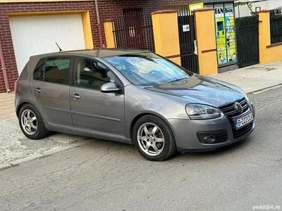 VW Golf V