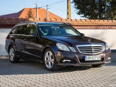Mercedes E220
