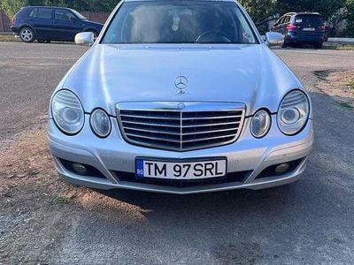 Mercedes E220