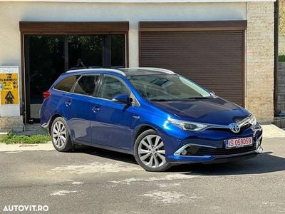 Toyota Auris Hybrid