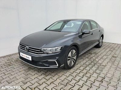 Second-hand VW Passat GTE 218 CP (160 kW) 2020 Culoaregri Berlinǎ