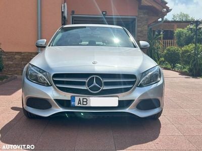 Mercedes C200