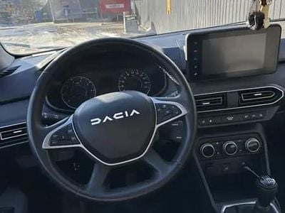 Verde Utilizat 2023 Dacia Sandero Stepway Hatchback | 12.600 EUR (Puțin scump)