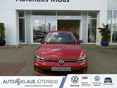 Utilizat 2022 VW Golf VIII Life | 31.748 EUR