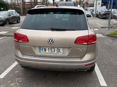 Culoaregalbeuriu Second-hand 2017 VW Touareg Exclusive SUV | 17.500 EUR