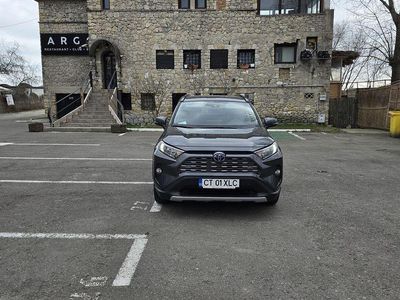 Second-hand Toyota RAV4 218 CP (160 kW) 2021 Culoaregri SUV