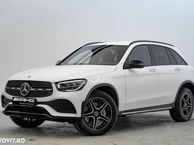 Second-hand Mercedes GLC300 AMG line Plus 245 CP (180 kW) 2022 Culoarealb SUV
