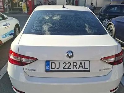 Utilizat 2016 Skoda Superb Berlinǎ | 11.600 EUR