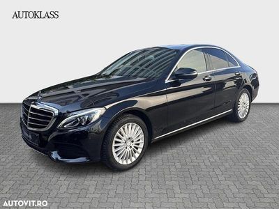 Second-hand Mercedes C220 Avantgarde 170 CP (125 kW) 2015 Culoarenegru Berlinǎ