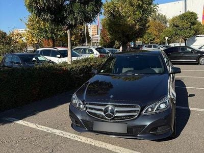Second-hand Mercedes E250 204 CP (150 kW) 2013 Culoarealbastru Berlinǎ