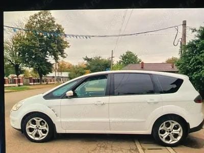 Second-hand Ford S-MAX S 130 CP (95 kW) 2009 Monovolum