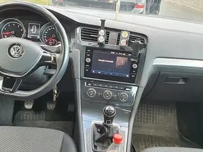 Rosu Utilizat 2020 VW Golf VII Hatchback | 10.000 EUR (Super Preț)