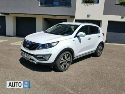 second-hand Kia Sportage 2.0 CRDi, Automat, 4x4, 90.000 km