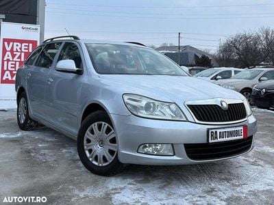 Second-hand Skoda Octavia Elegance 105 CP (77 kW) 2010 Culoareargint Break