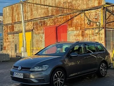 Gri Utilizat 2018 VW Golf VII Sound Berlinǎ | 10.300 EUR (Preț OK)