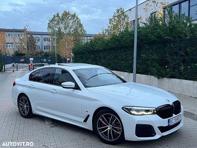 Culoarealb Second-hand 2022 BMW 520 M Sport Berlinǎ | 31.500 EUR (Puțin scump)