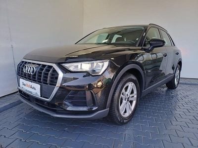 Negru normal Second-hand 2022 Audi Q3 SUV | 24.900 EUR (Super Preț)