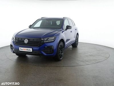 Albastru mediu normal Utilizat 2021 VW Touareg Style SUV | 53.900 EUR (Scump)