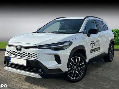 Culoarealb Second-hand 2025 Toyota Corolla Cross SUV | 36.784 EUR (Puțin scump)
