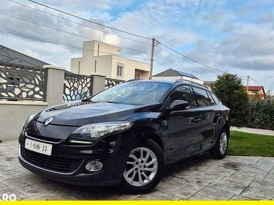 Second-hand Renault Mégane GrandTour Bose Edition 110 CP (80 kW) 2014 Culoarenegru Break