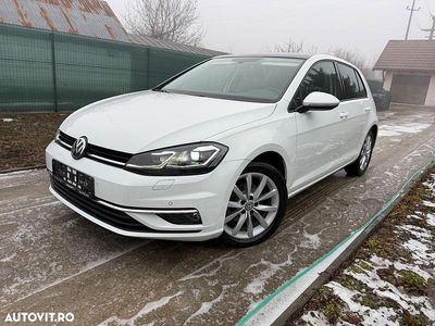 Culoarealb Utilizat 2017 VW Golf Highline Berlinǎ | 11.900 EUR (Preț OK)