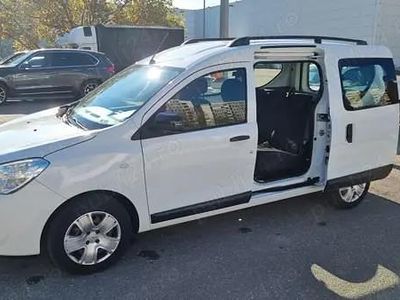 Alb Utilizat 2020 Dacia Dokker Lauréate Monovolum | 10.200 EUR (Preț OK)