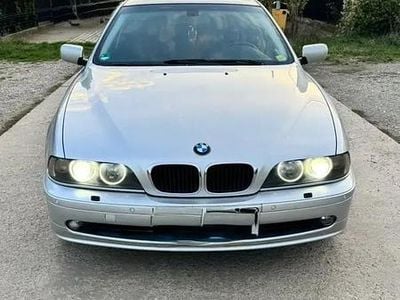 BMW 525