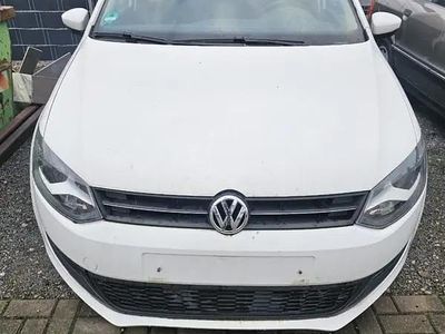 Utilizat 2009 VW Polo | 4.000 EUR (Puțin scump)