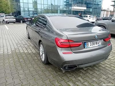 Gri Utilizat 2018 BMW 730 Berlinǎ | 31.000 EUR