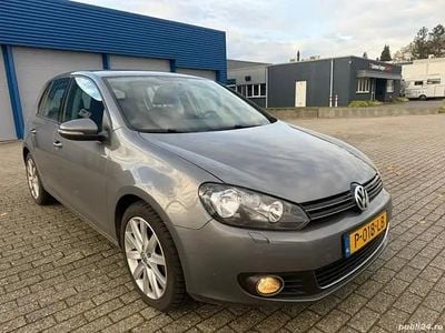 Gri Utilizat 2010 VW Golf VI Hatchback | 5.950 EUR (Preț OK)