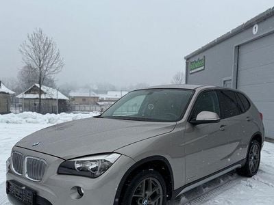 Culoarealte culori Utilizat 2013 BMW X1 xLine SUV | 9.990 EUR