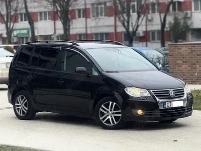 Second-hand VW Touran 140 CP (102 kW) 2009 Monovolum