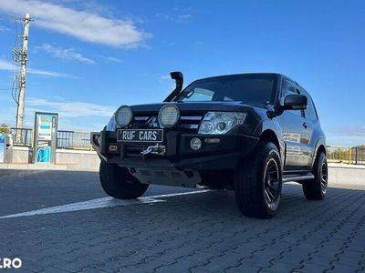 second-hand Mitsubishi Pajero SWB 3.2 DI-D SAM+ M/T