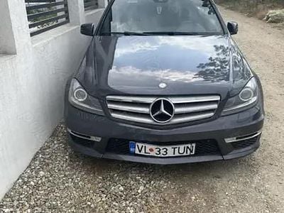 Mercedes C220