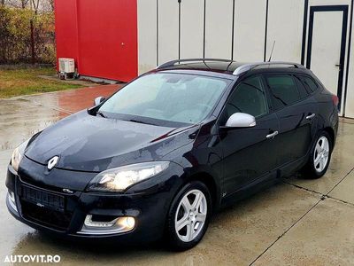 Culoarenegru Utilizat 2012 Renault Mégane GrandTour Break | 6.350 EUR (Scump)