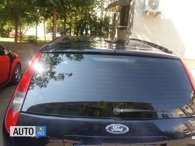 Albastru Utilizat 2006 Ford Focus Hatchback | 2.500 EUR (Puțin scump)
