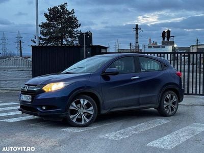 Second-hand Honda HR-V Elegance 120 CP (88 kW) 2016 Culoarealbastru SUV