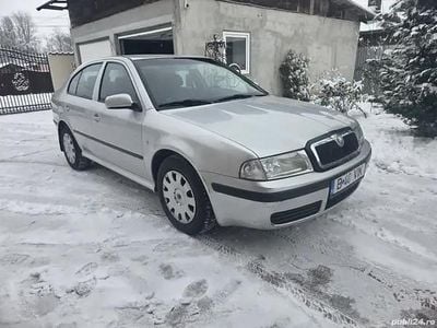 Argintiu Utilizat 2006 Skoda Octavia Tour Berlinǎ | 2.300 EUR (Preț OK)