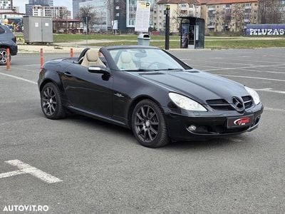Second-hand Mercedes SLK200 Sport Edition 163 CP (119 kW) 2006 Culoarenegru Cabrio