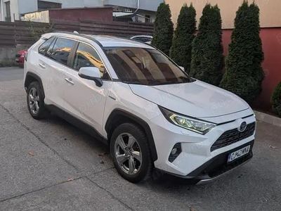 Utilizat 2019 Toyota RAV4 Hybrid Luxury SUV | 28.900 EUR (Scump)