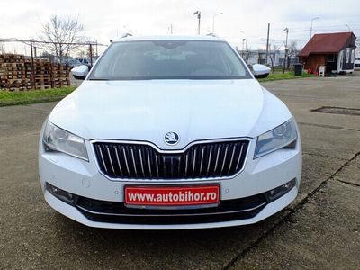 second-hand Skoda Superb Combi 2.0 TDI DSG 2019