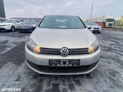Second-hand VW Golf VI Trendline 122 CP (89 kW) 2009 Culoaregri Hatchback