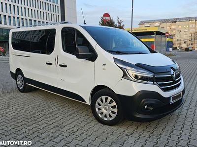 second-hand Renault Trafic Passinger, an fab 2021,motor 2,0 DCI