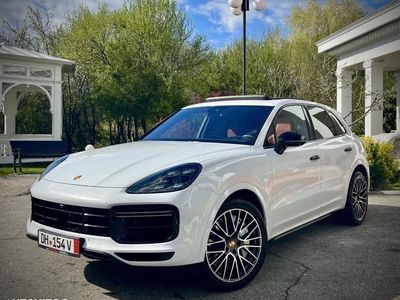 second-hand Porsche Cayenne Turbo 4.8 L