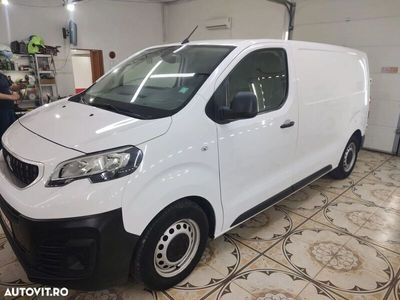 second-hand Peugeot Expert Combi L1H1 1.6 BlueHDI 115 S&S